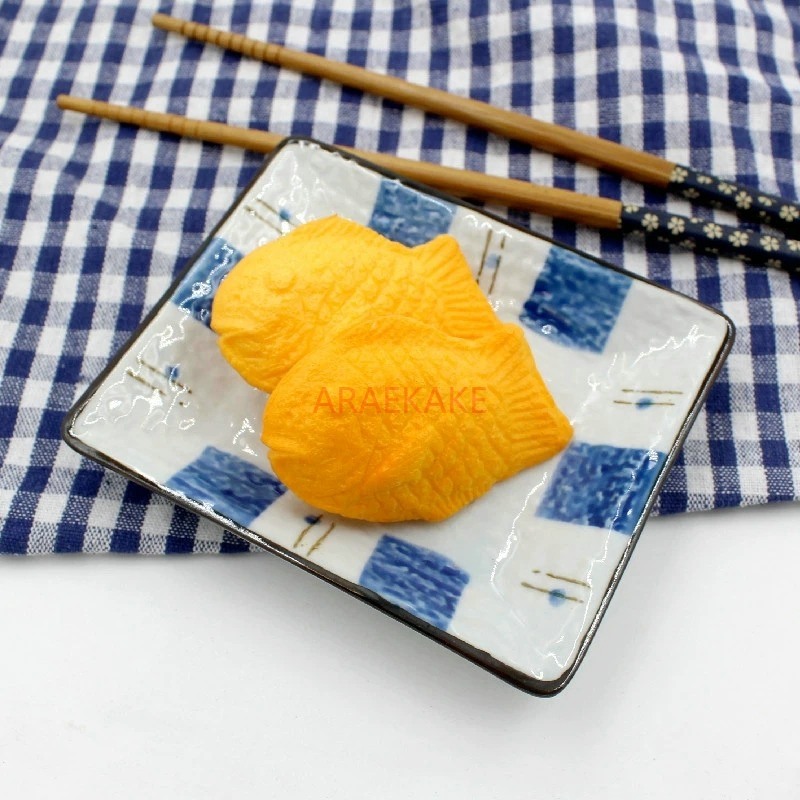 Food In Japanese Snacks - 1 stks Gesimuleerde Japanse nepvoedsel visvlees