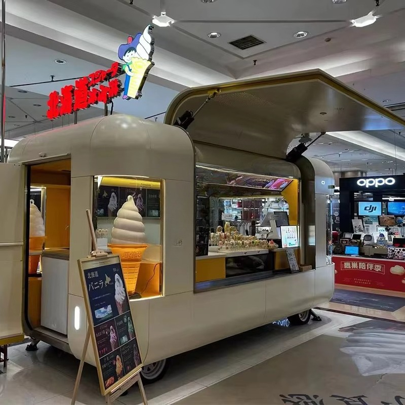 Fastfoodtruck met snackautomaa - Fast Food With Snacks recensie en prijs